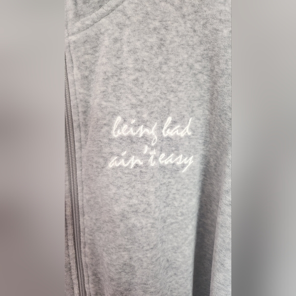 Forever 21 "Living Bad Ain't Easy" Gray Sweater - Picture 2 of 3